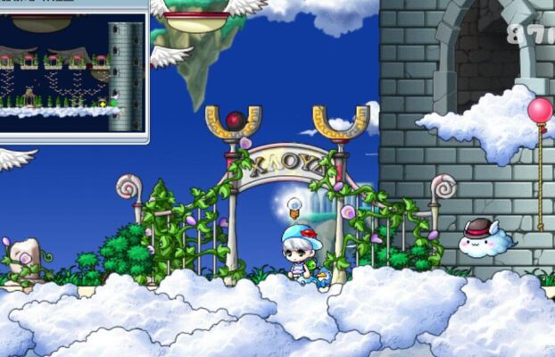 這張圖片來自經典 MMORPG《楓之谷》（MapleStory），場景為天空之城（Orbis）。畫面展現了夢幻的雲端城市，玩家角色站在繁花點綴的綠意拱門前，背景為浮動的雲朵和古典城堡建築，充滿奇幻氛圍。這是許多老玩家回憶中的經典場景之一。