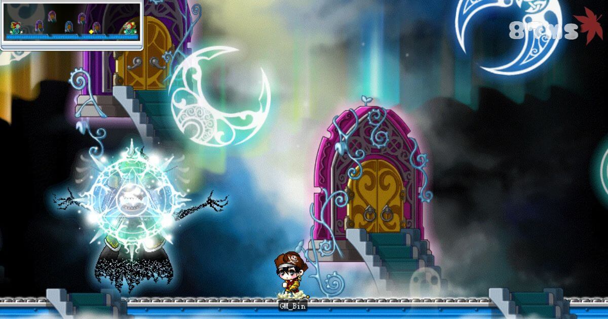 這張圖片來自知名遊戲《楓之谷》（MapleStory），展示了一個充滿奇幻氛圍的魔法場景。中央有一個發光的魔法陣，似乎是BOSS戰或特殊NPC。右側是一扇華麗的紫色大門，裝飾著精緻的金色紋路和藤蔓。背景帶有神秘的月亮與奇幻建築，呈現獨特的童話風格。玩家角色「GM_Bin」站在畫面下方，可能是一名遊戲管理員或特殊角色，整體畫面充滿魔法與冒險氣息。